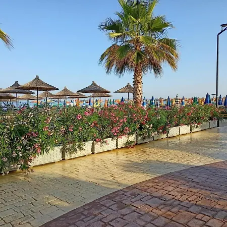 Azure View Appartement *