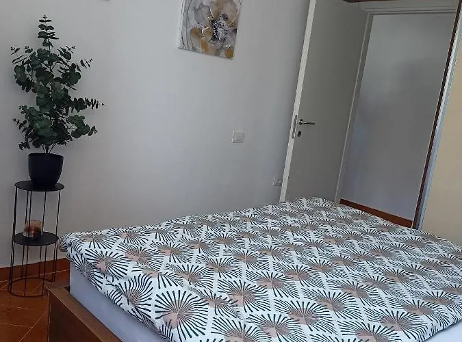 Azure View Golem (Tirana)